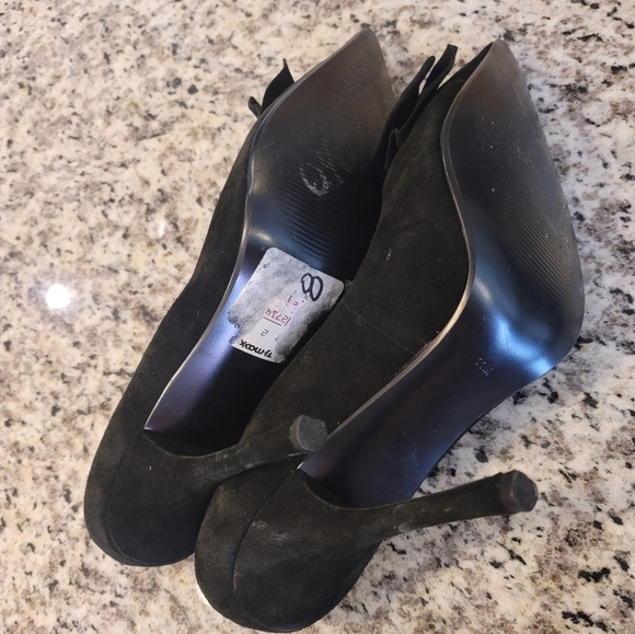 Shoe - Picture 5 of 5